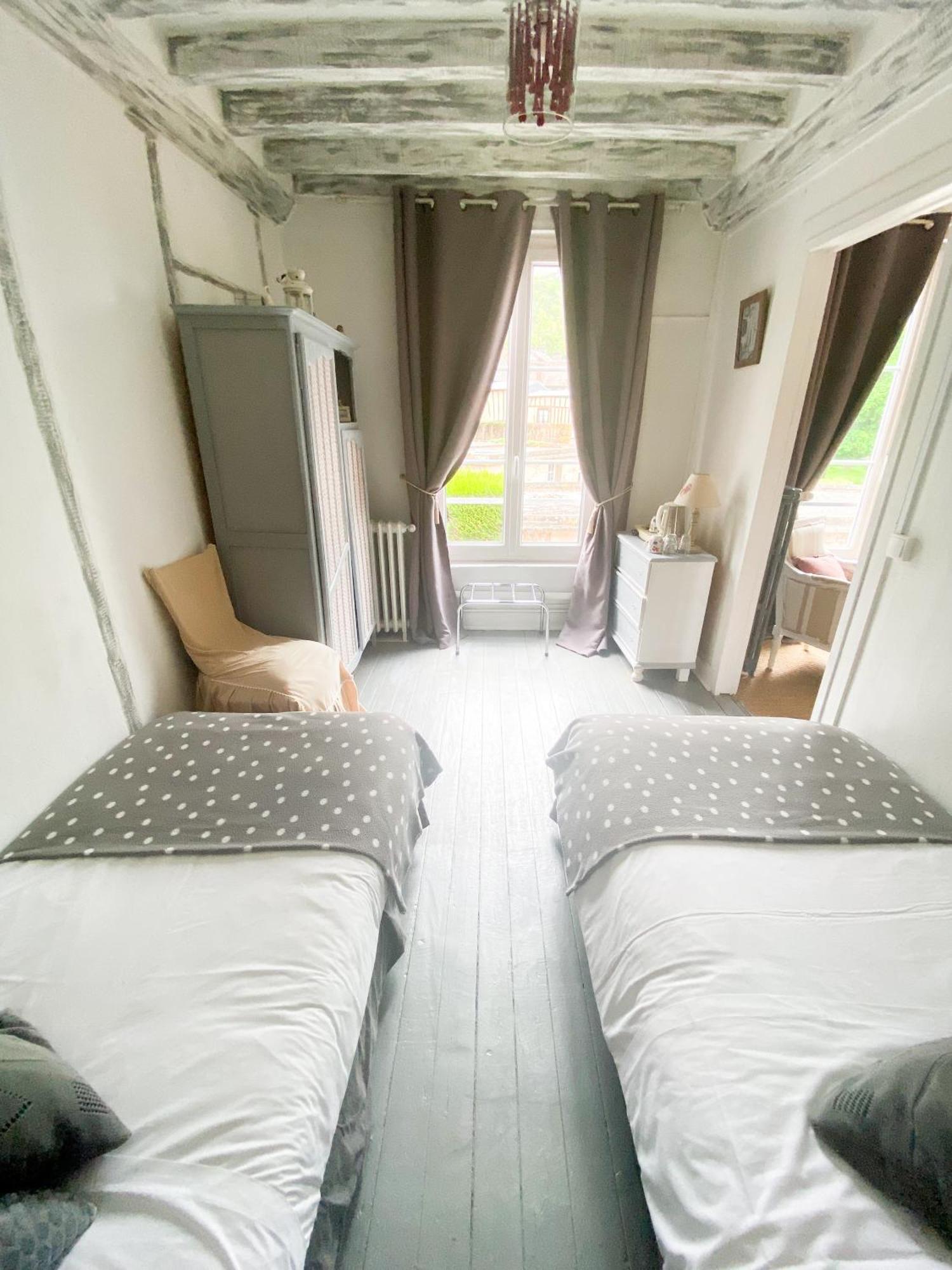 Chambres D'Hotes La Villa Alienor Les Andelys Dış mekan fotoğraf