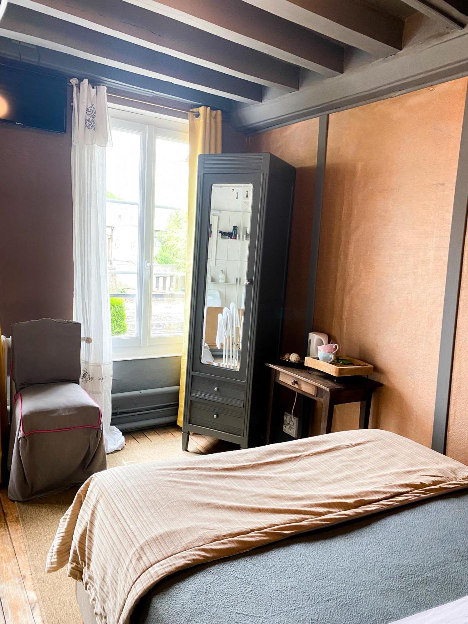 Chambres D'Hotes La Villa Alienor Les Andelys Dış mekan fotoğraf