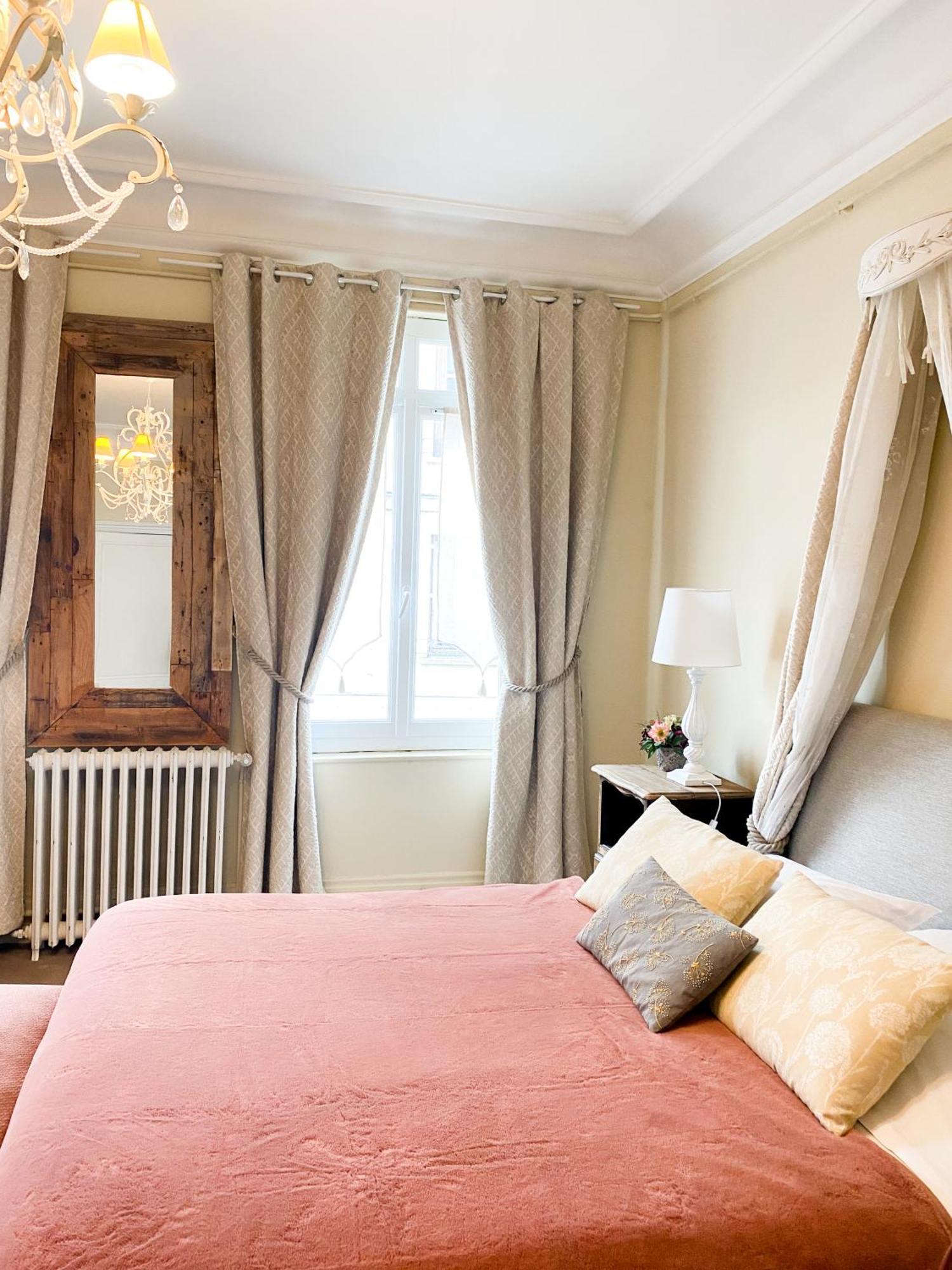 Chambres D'Hotes La Villa Alienor Les Andelys Dış mekan fotoğraf