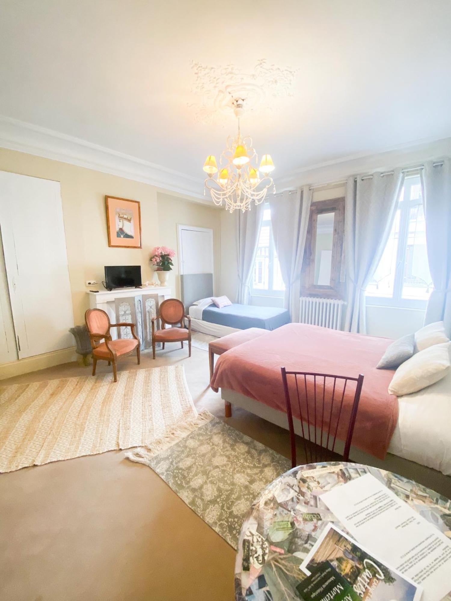 Chambres D'Hotes La Villa Alienor Les Andelys Dış mekan fotoğraf