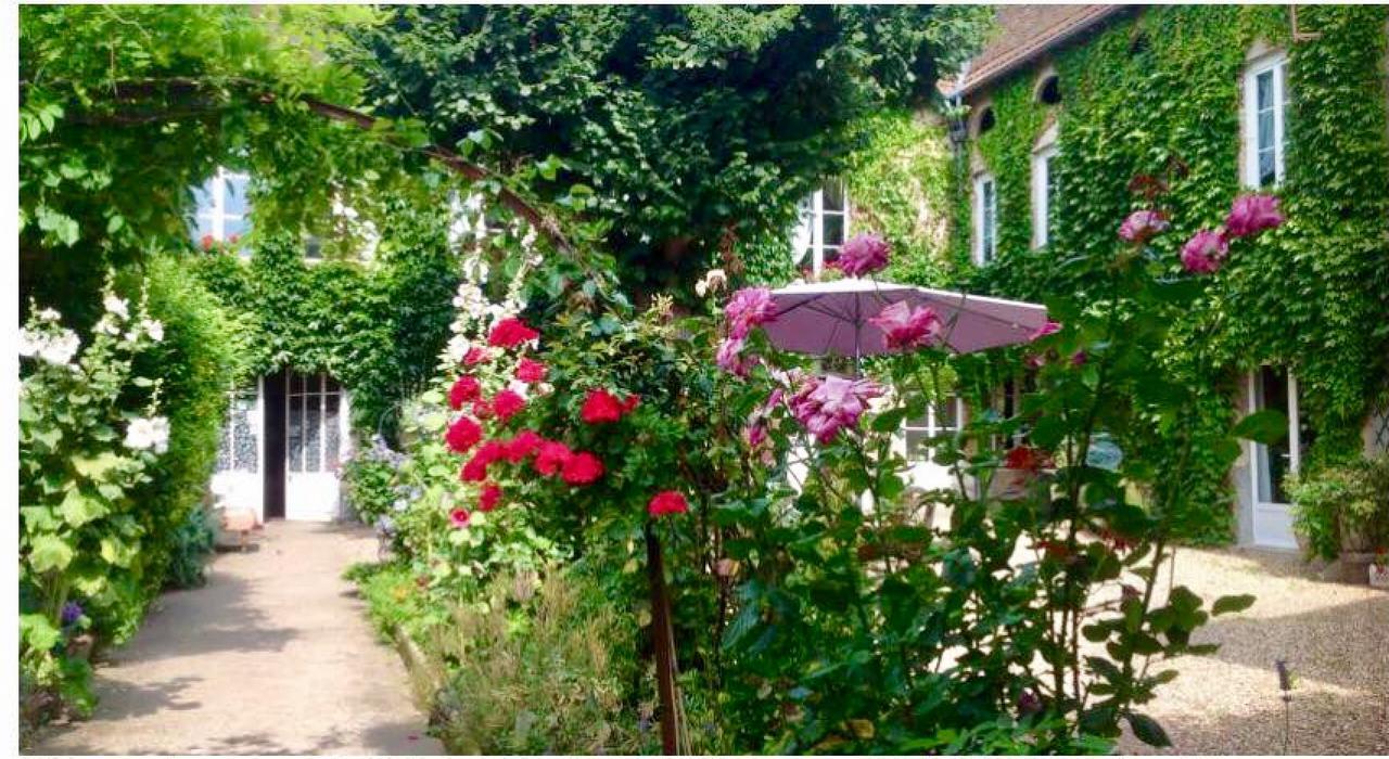 Chambres D'Hotes La Villa Alienor Les Andelys Dış mekan fotoğraf